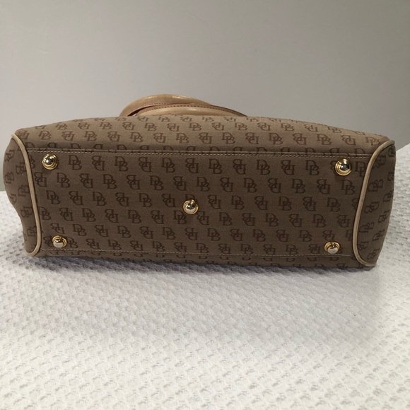 Dooney & Bourke Buckel Satchel Tote Bag Signature Design w/ Leather Trim - Picture 10 of 15